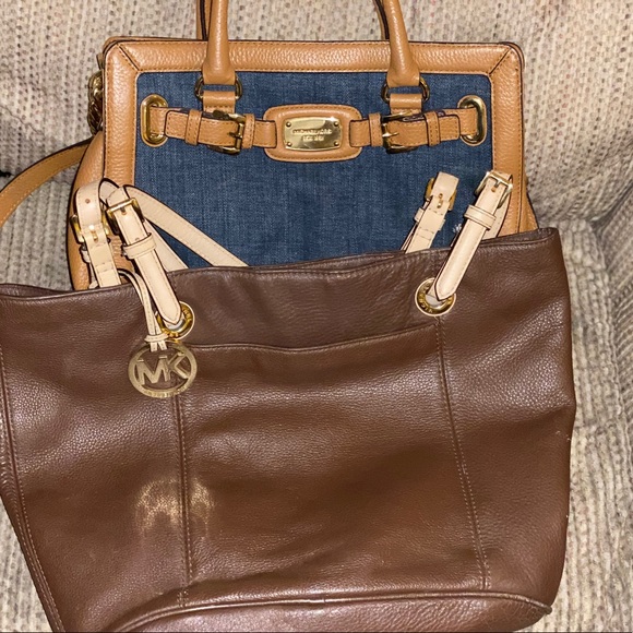 Michael kors purses - Picture 1 of 5